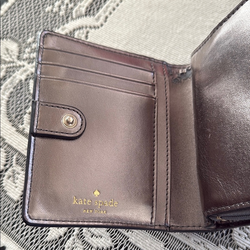Kate Spade Madison Silver Large Slim Billford - Picture 3 of 7